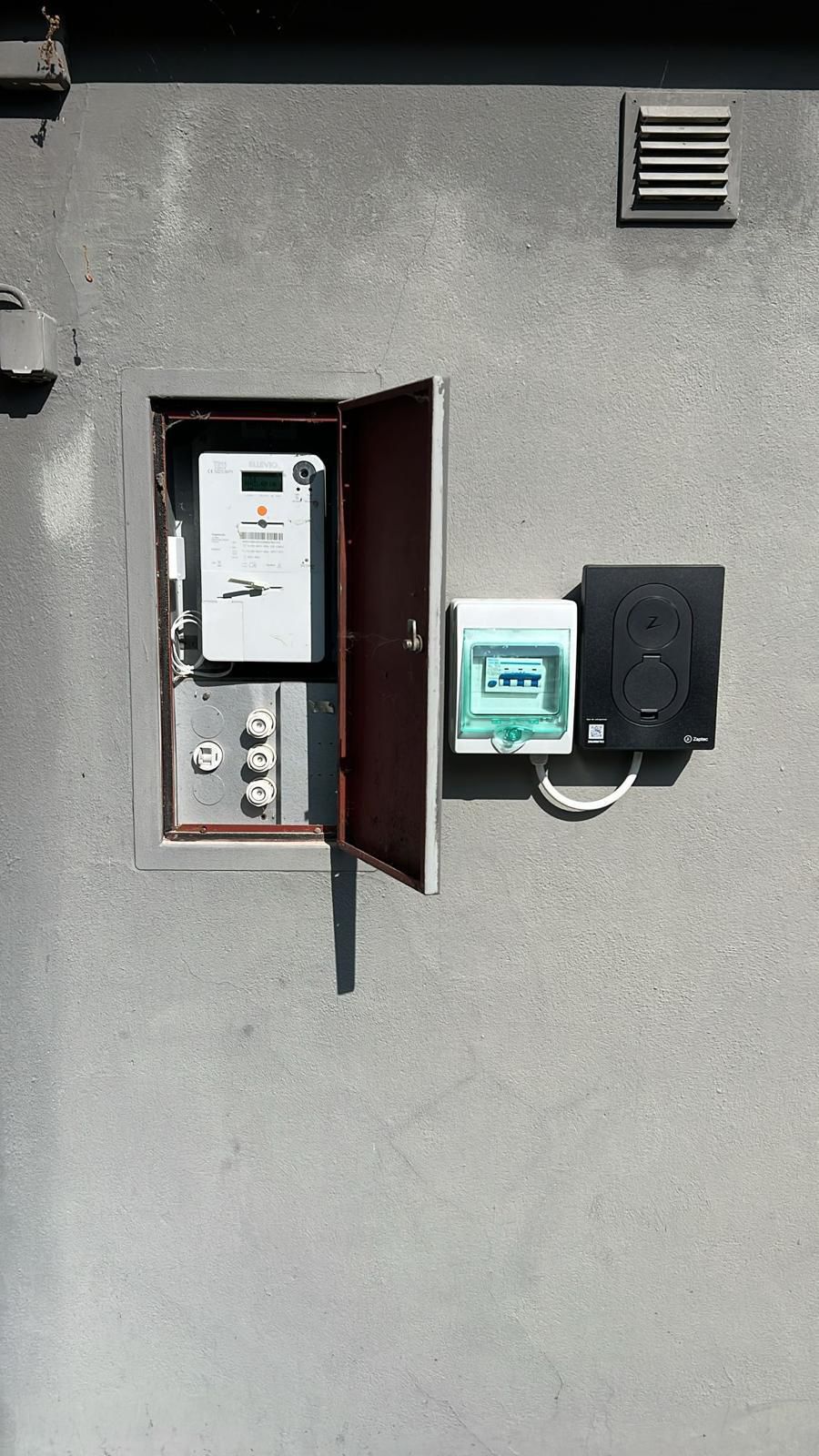 Renoveringsarbete - Blixt Eljour 247, Blixteljour247, Blixteljour, Blixt eljour, elektriker Stockholm